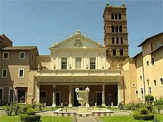 صور Santa Cecilia in Trastevere, church معبد